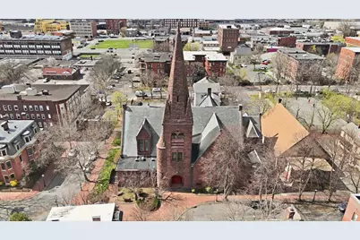 18 Salem St, Springfield, MA 01105 - Photo 1
