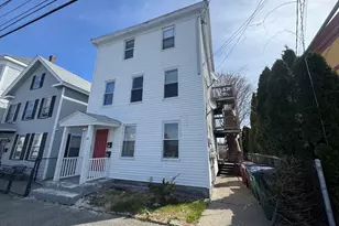 34 Willie St, Lowell, MA 01854 - Photo 3