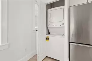 461 Washington St, Brookline, MA 02446 - Photo 7