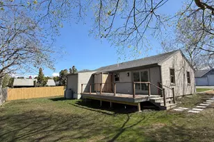 10 Winthrop Ave, Oak Bluffs, MA 02557 - Photo 17