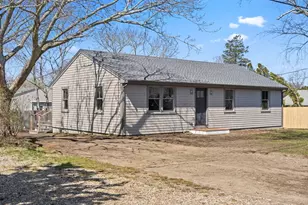 10 Winthrop Ave, Oak Bluffs, MA 02557 - Photo 1