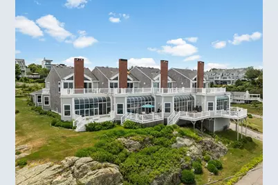 48 Valley Beach Ave #3, Hull, MA 02045 - Photo 3