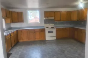 6 Maple St, Chester, MA 01011 - Photo 5