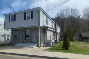 6 Maple St, Chester, MA 01011 - Photo 3