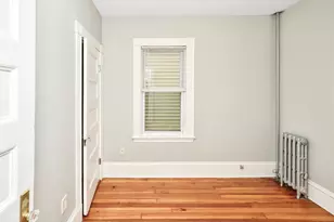 6 Coleman St, Boston, MA 02125 - Photo 15