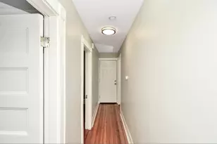 6 Coleman St, Boston, MA 02125 - Photo 17