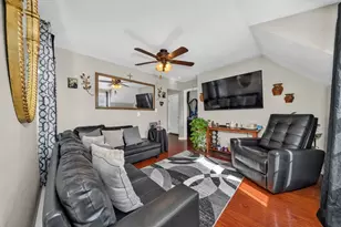 107 Apsley St, Hudson, MA 01749 - Photo 15