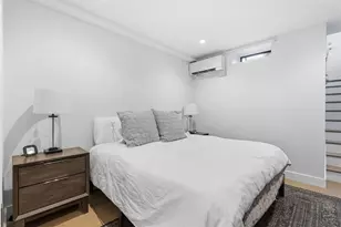 708 E 6th St, Boston, MA 02127 - Photo 7