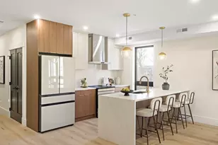 17 Holmes St, Quincy, MA 02171 - Photo 3