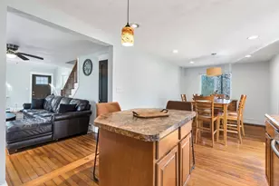 478 Fall River Ave, Seekonk, MA 02771 - Photo 5