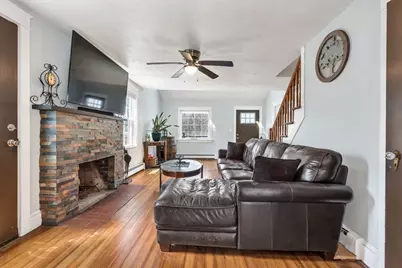 478 Fall River Ave, Seekonk, MA 02771 - Photo 9