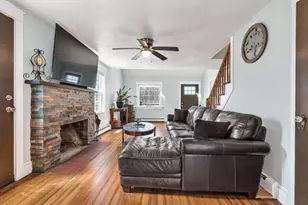 478 Fall River Ave, Seekonk, MA 02771 - Photo 9