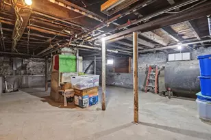 77 Lewis St, Everett, MA 02149 - Photo 17
