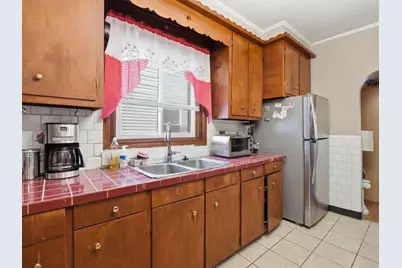 77 Lewis St, Everett, MA 02149 - Photo 7