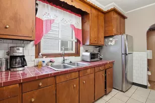 77 Lewis St, Everett, MA 02149 - Photo 7