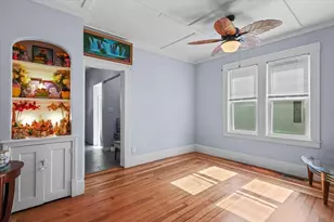 81 5th Ave, Lowell, MA 01854 - Photo 11
