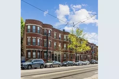 864 Huntington Ave #1, Boston, MA 02115 - Photo 1