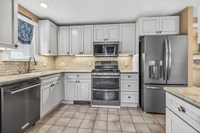 24 Fairview Street, Winthrop, MA 02152 - Photo 15