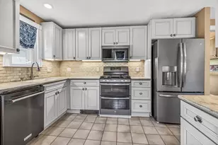 24 Fairview St, Winthrop, MA 02152 - Photo 15