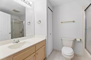 34 Sumner Ave, Springfield, MA 01108 - Photo 23