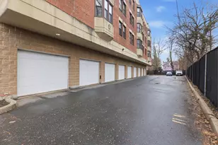 34 Sumner Ave, Springfield, MA 01108 - Photo 25