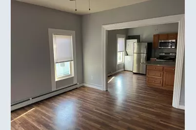 34 Irving St, Worcester, MA 01609 - Photo 13
