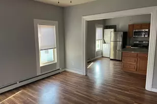 34 Irving St, Worcester, MA 01609 - Photo 13