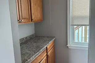 34 Irving St, Worcester, MA 01609 - Photo 29
