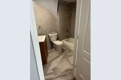 34 Irving St, Worcester, MA 01609 - Photo 17