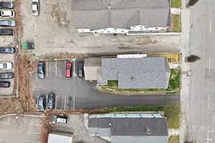 34 Irving St, Worcester, MA 01609 - Photo 9