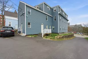 34 Irving St, Worcester, MA 01609 - Photo 7