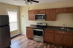 34 Irving St, Worcester, MA 01609 - Photo 19