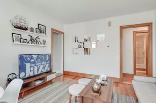 354 Beacon, Somerville, MA 02143 - Photo 5