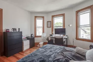 354 Beacon, Somerville, MA 02143 - Photo 11