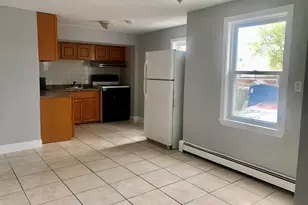 15 4th St, Lowell, MA 01850 - Photo 9