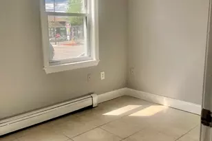 15 4th St, Lowell, MA 01850 - Photo 13