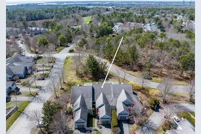 8 Hollyhock Knoll Ct #8, Bourne, MA 02532 - Photo 5