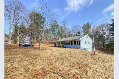 78 Franklin St, Douglas, MA 01516 - Photo 17