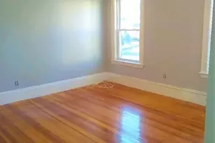 7 Grand St, Reading, MA 01867 - Photo 11