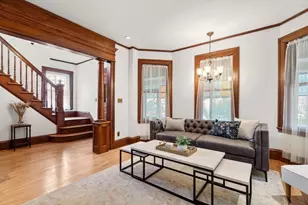 205 Washington St, Winchester, MA 01890 - Photo 5