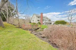 54 Oliver Hazard Perry Rd, Portsmouth, RI 02871 - Photo 21