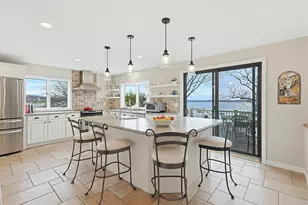 54 Oliver Hazard Perry Rd, Portsmouth, RI 02871 - Photo 7