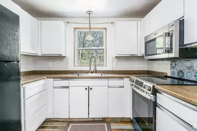 47 Galleon Dr, Falmouth, MA 02536 - Photo 9
