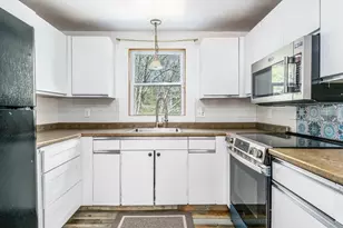 47 Galleon Dr, Falmouth, MA 02536 - Photo 9