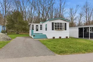 22 Southway, Taunton, MA 02780 - Photo 3