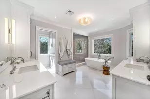 1 Stonefield Ln, Wellesley, MA 02482 - Photo 15