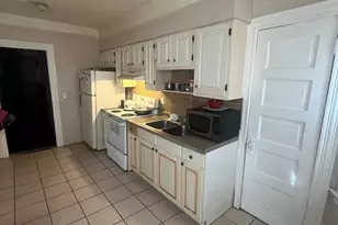 41 Yale Ave, Providence, RI 02908 - Photo 5