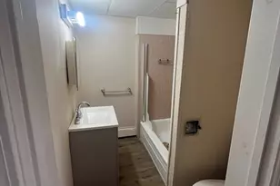 41 Yale Ave, Providence, RI 02908 - Photo 11