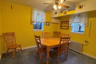 8 Ashland St, Worcester, MA 01609 - Photo 23