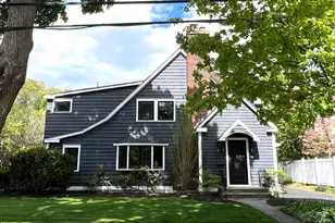 9 Venner Rd, Arlington, MA 02476 - Photo 1